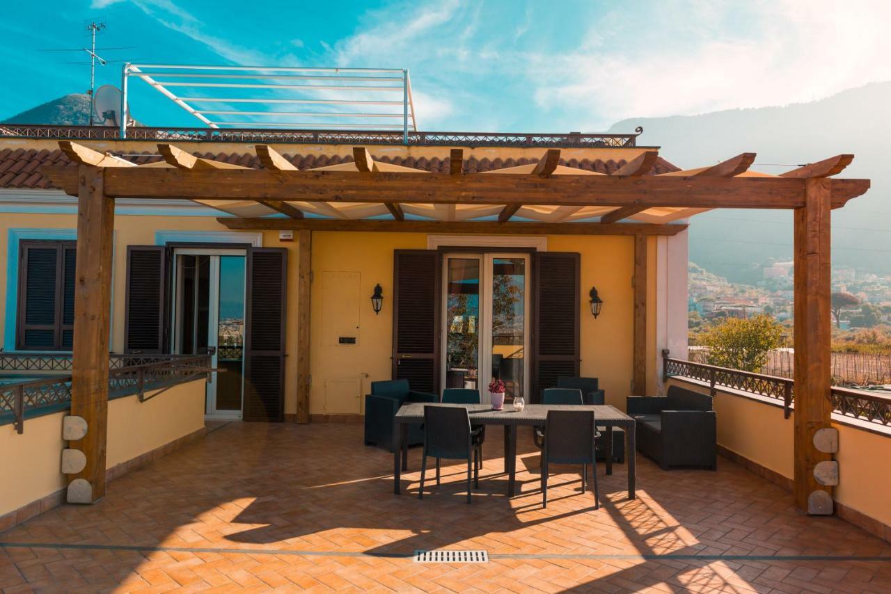 Villa Lucia Terrazza Panoramica Castellammare di Stabia Buitenkant foto