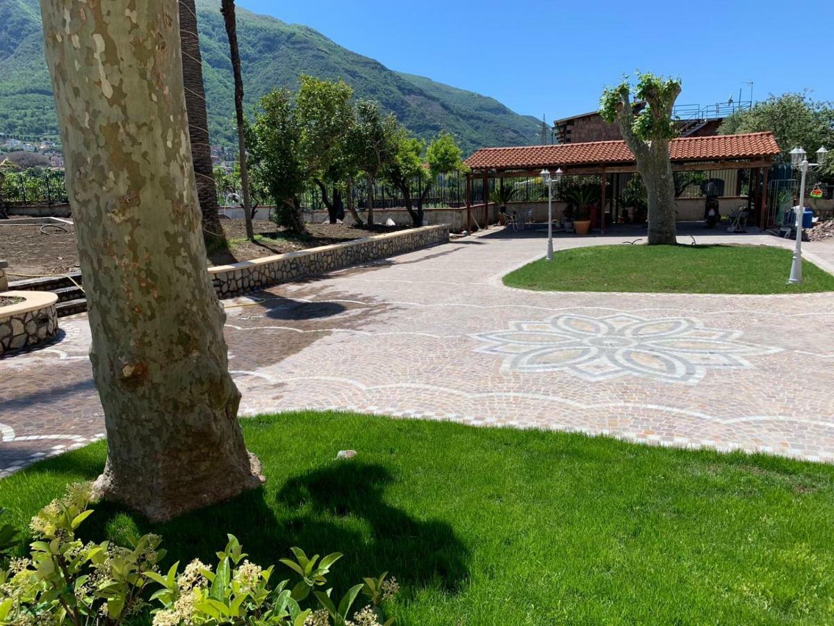 Villa Lucia Terrazza Panoramica Castellammare di Stabia Buitenkant foto