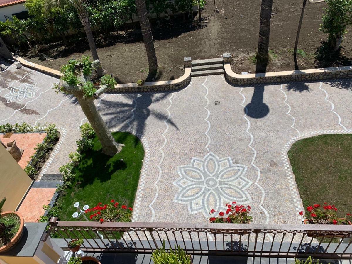 Villa Lucia Terrazza Panoramica Castellammare di Stabia Buitenkant foto